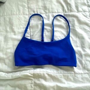 LuLuLemom
Blue Sports Bra